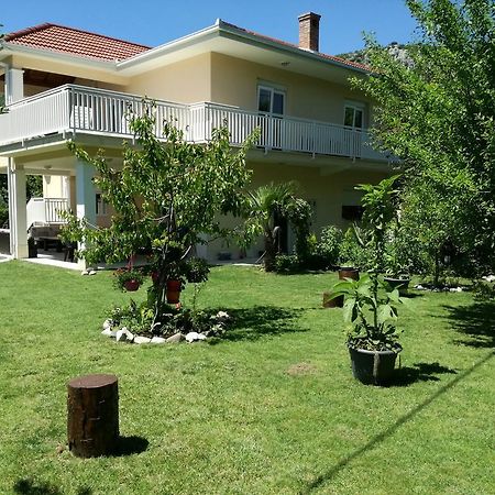 Riverside Guesthouse Pocitelj Buitenkant foto