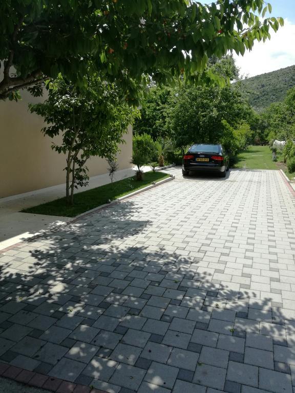 Riverside Guesthouse Pocitelj Buitenkant foto