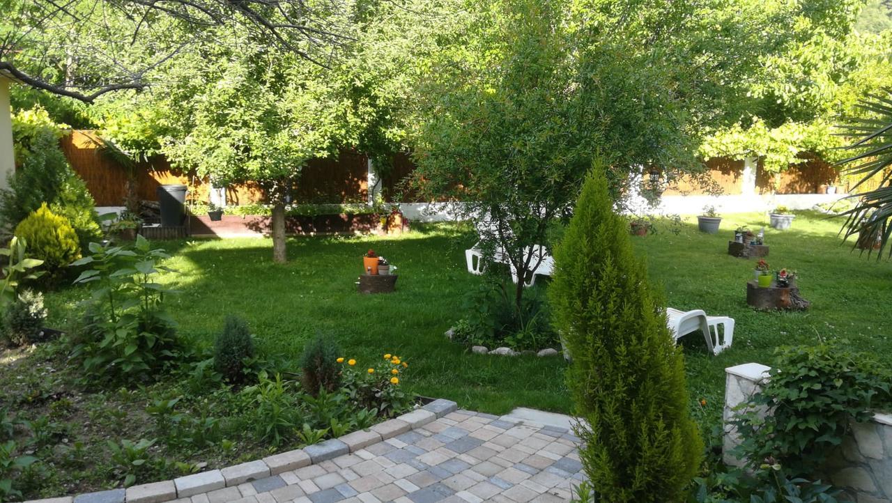 Riverside Guesthouse Pocitelj Buitenkant foto